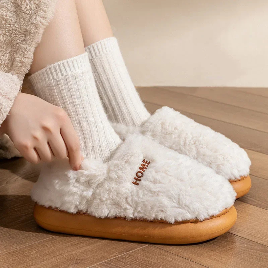 Hilde – Lined Plush Slipper, view 10