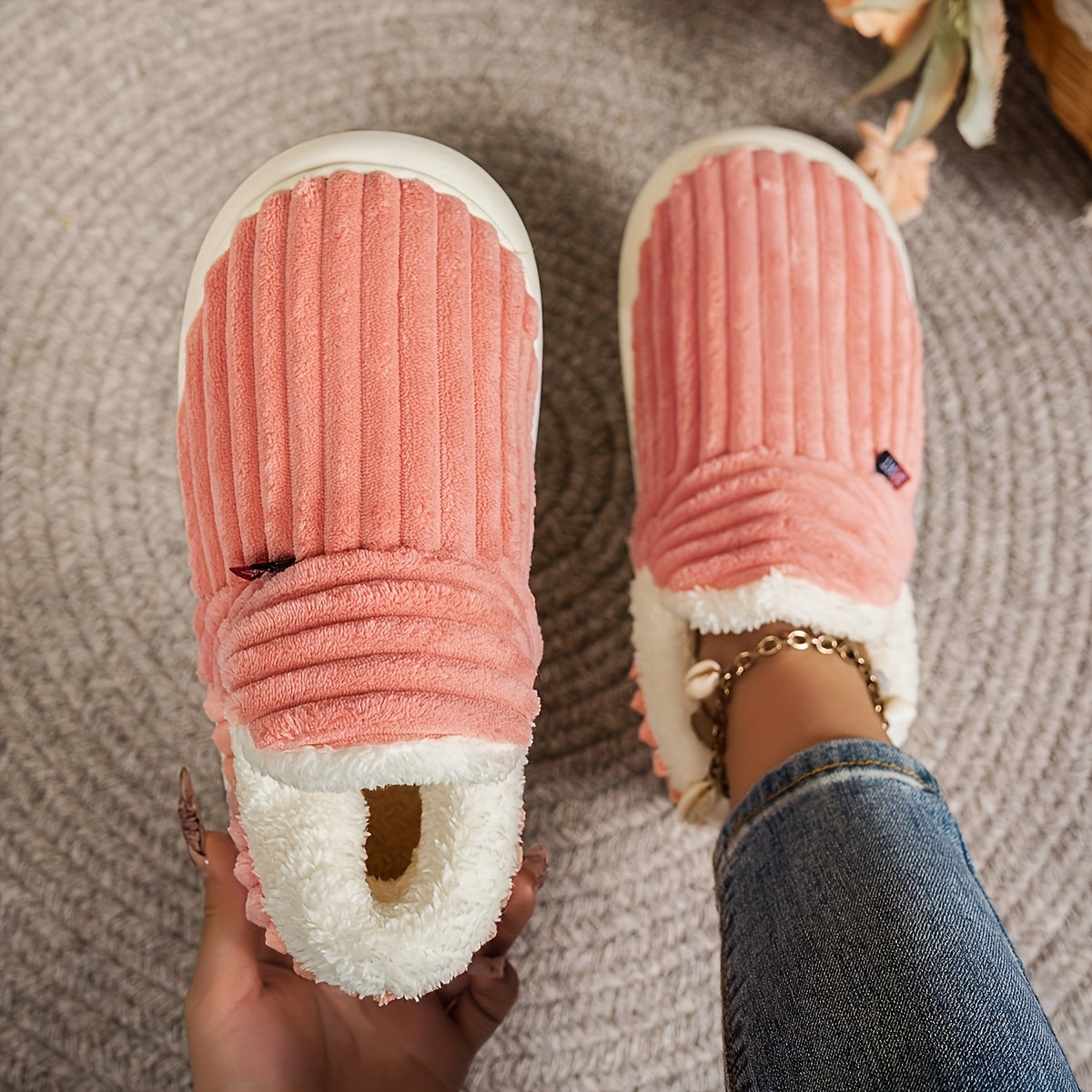 Vera – Knitted Slipper with Warm Lining, view 3