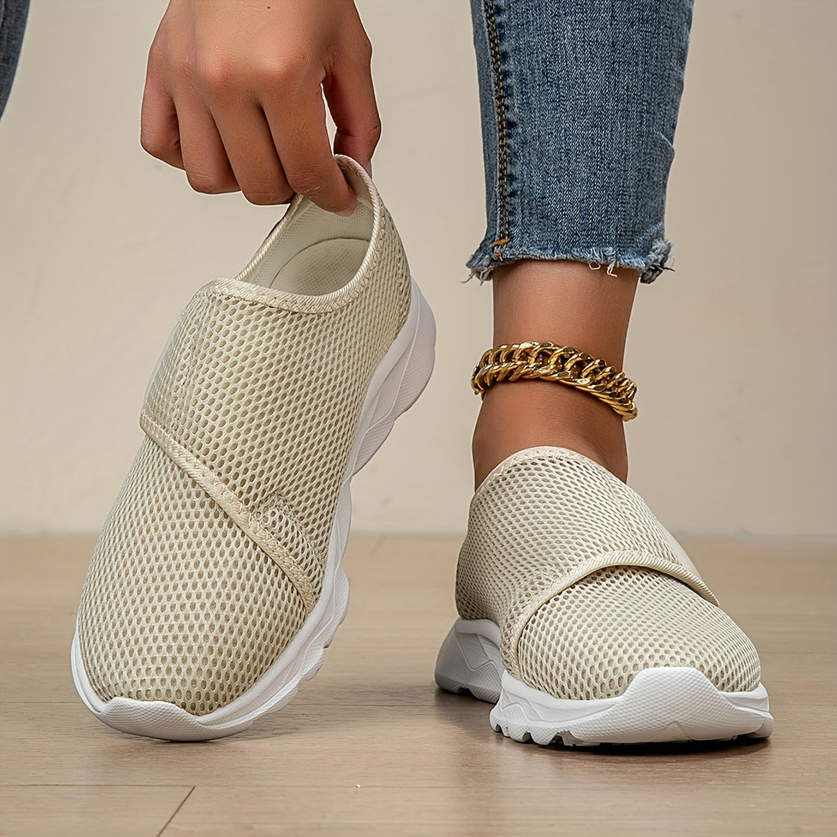 Els – Wide-Fit Comfort Shoe with Adjustable Strap, view 7