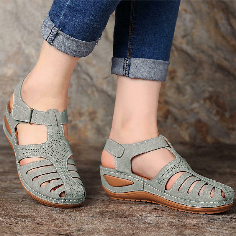 Leni – Comfort Sandal with Gentle Lift, view 2