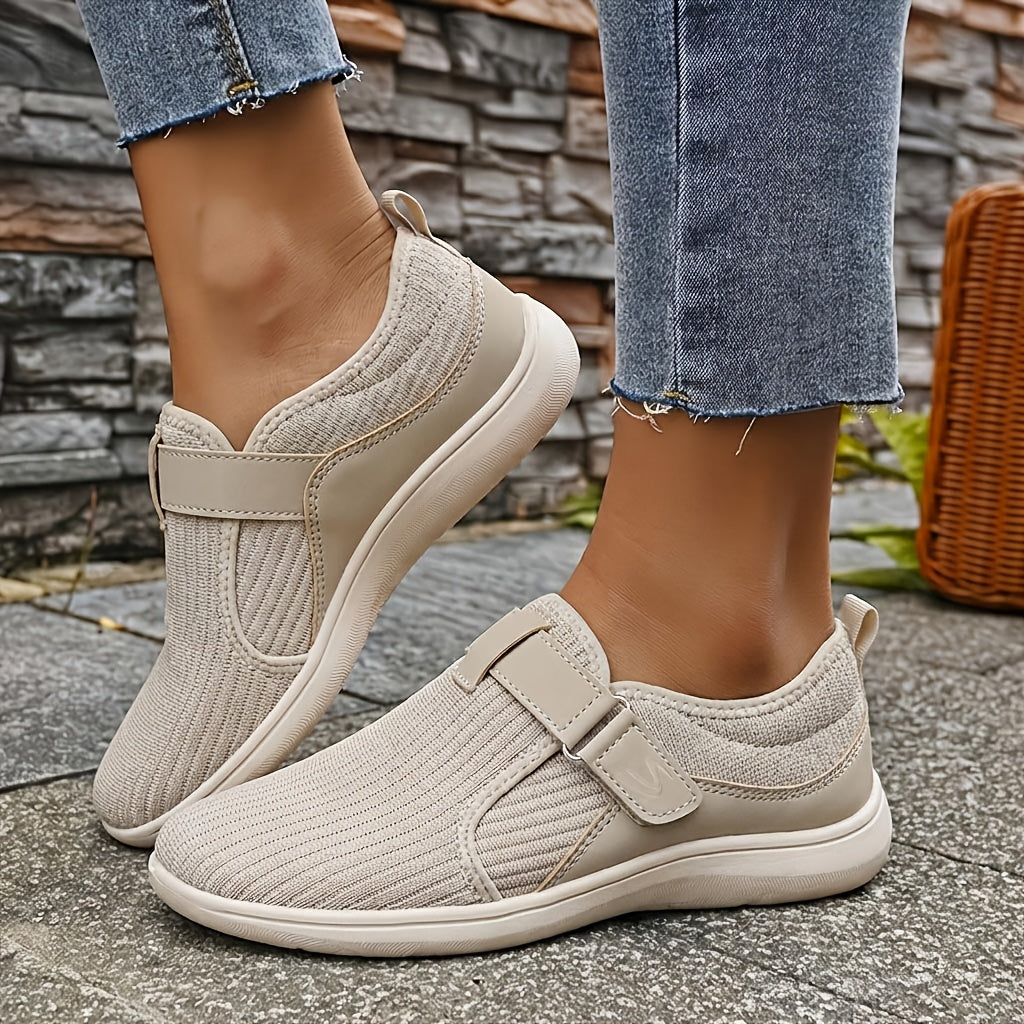 Anke – Wide-Fit Comfort Sneaker with Adjustable Strap, view 7