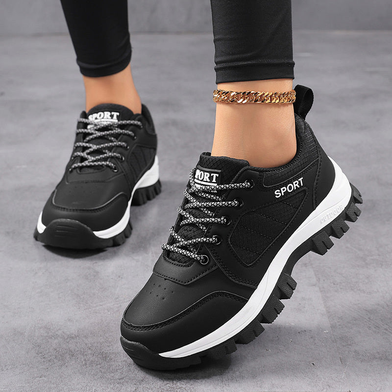 Merel – Lightweight Trail Sneaker with Grip Sole, view 11