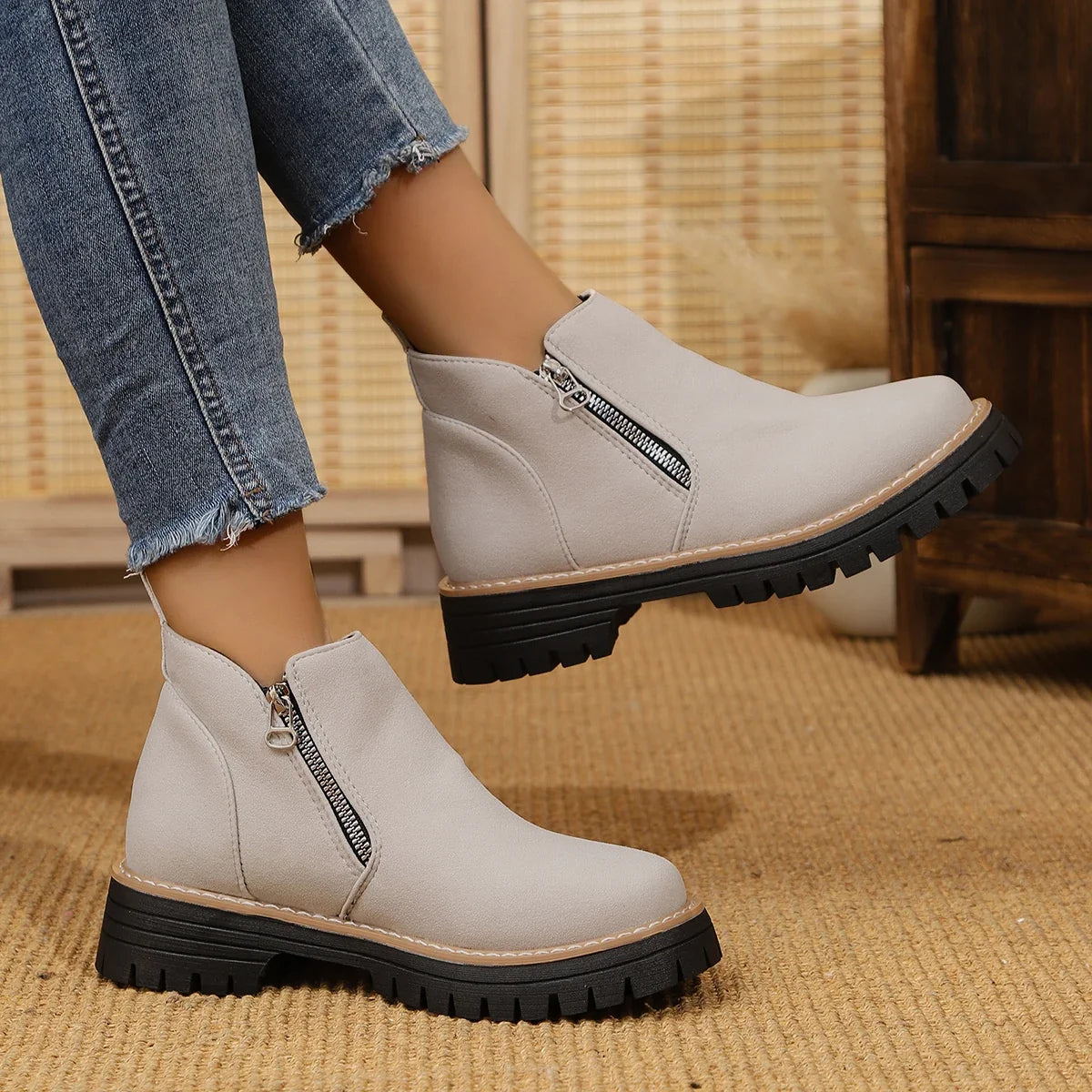 Frida – Platform Ankle Boot with Chunky Sole, view 7