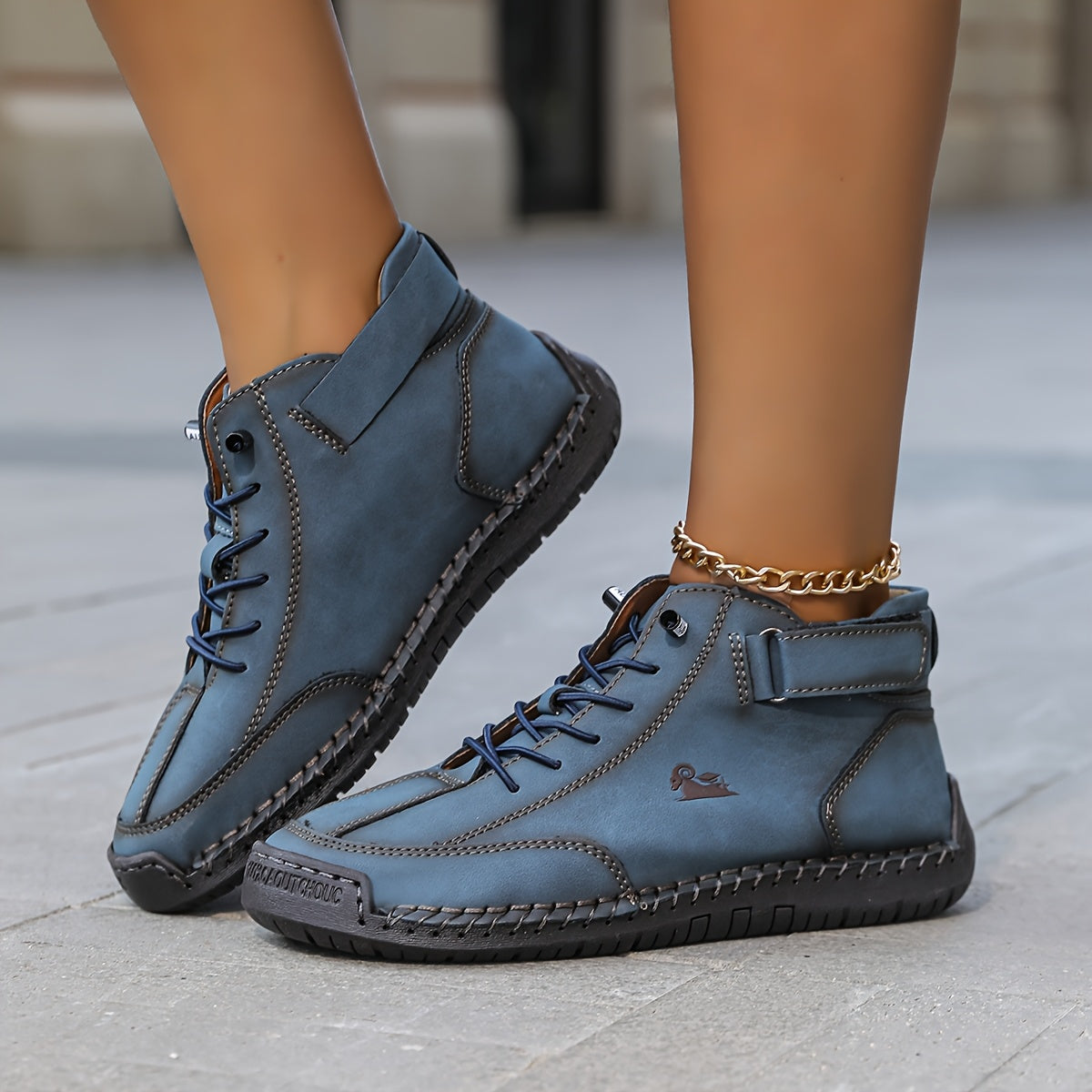Lola – Ankle-High Comfort Sneaker, view 4